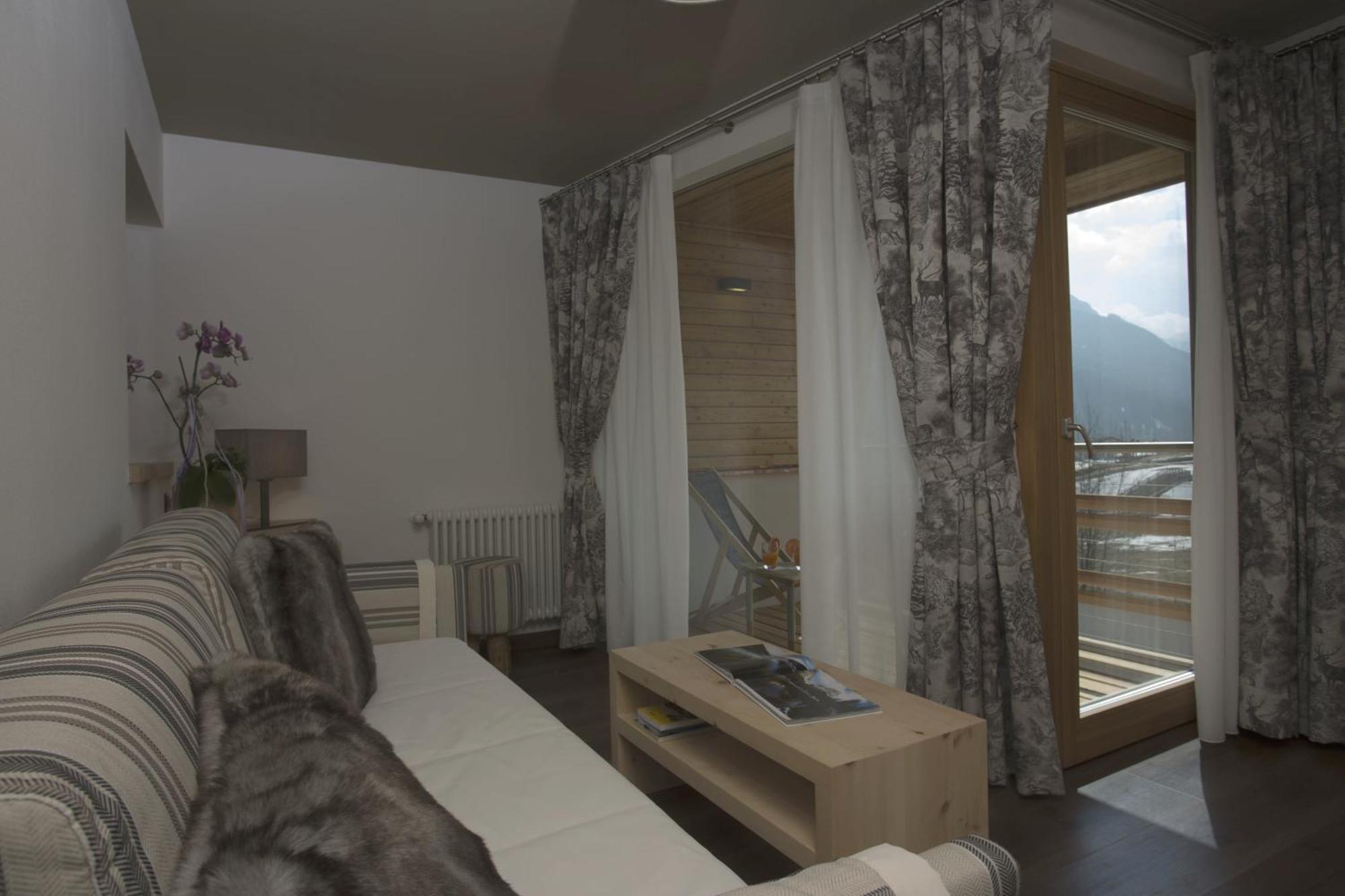 Nature Wellness Hotel Renato Vigo di Fassa Bilik gambar