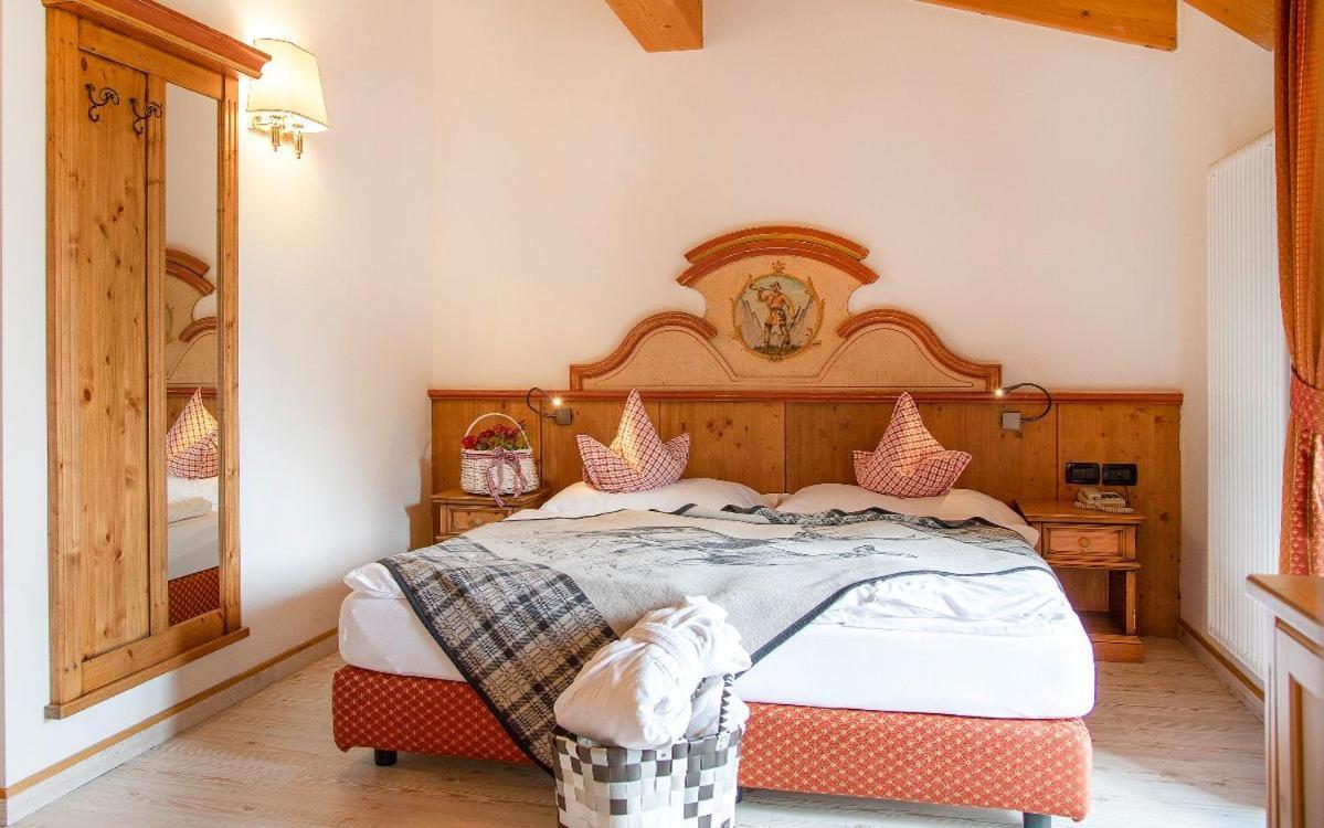 Nature Wellness Hotel Renato Vigo di Fassa Luaran gambar